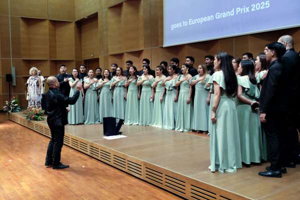 Selezione pubblica per l’incarico di Direzione artistica delle attività polifoniche e per la Scuola di Direttori di coro della Fondazione Guido d’Arezzo