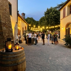 aperiwine con musica live, Tenuta Frassineto ad Arezzo